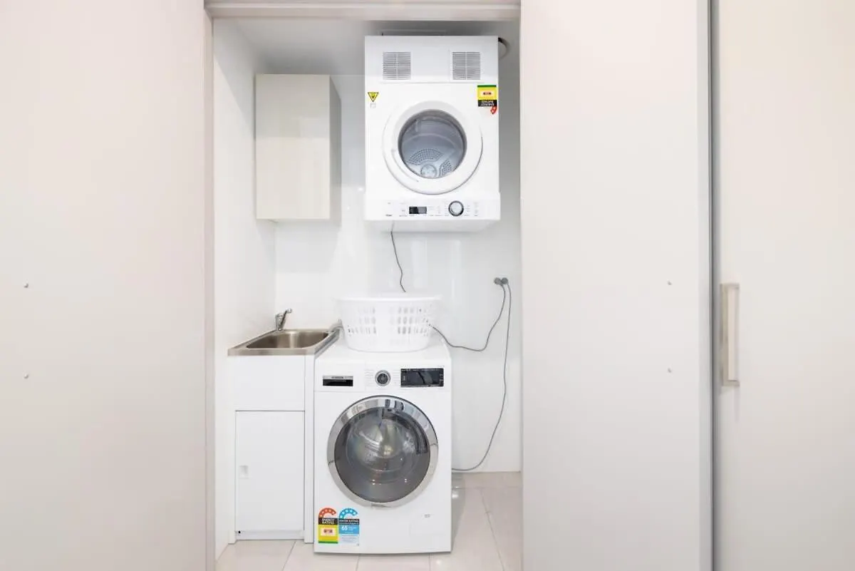 Apartamento Just A Stone'S Throw To The Beach Brand New 2Br Gold Coast