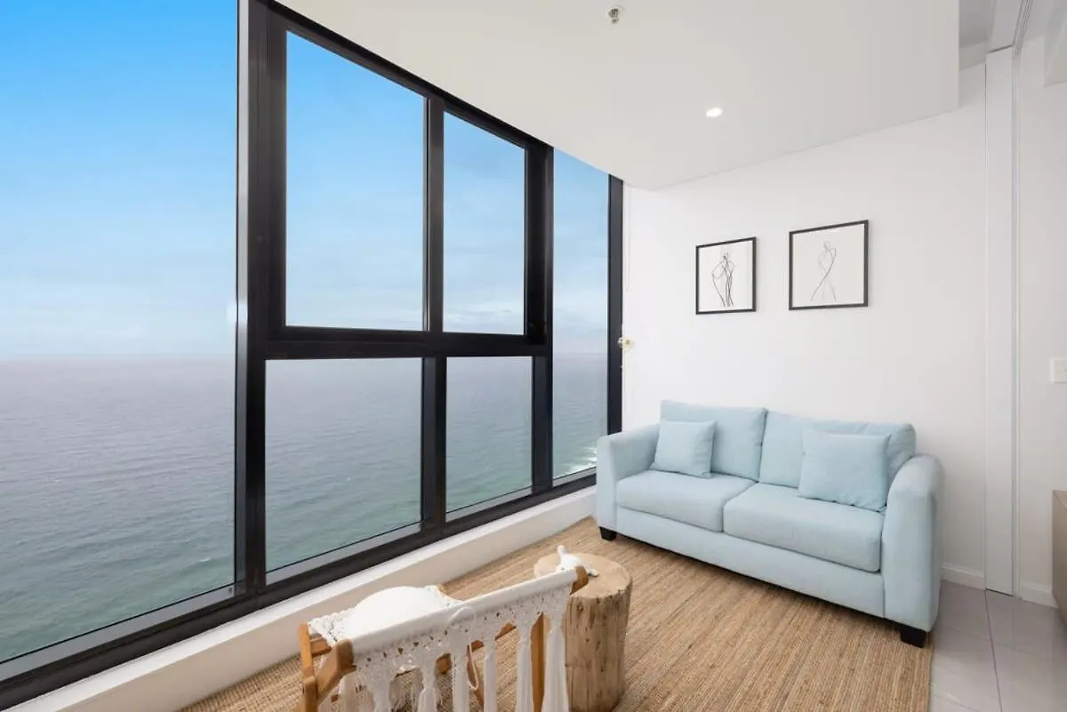 Just A Stone'S Throw To The Beach Brand New 2Br Gold Coast