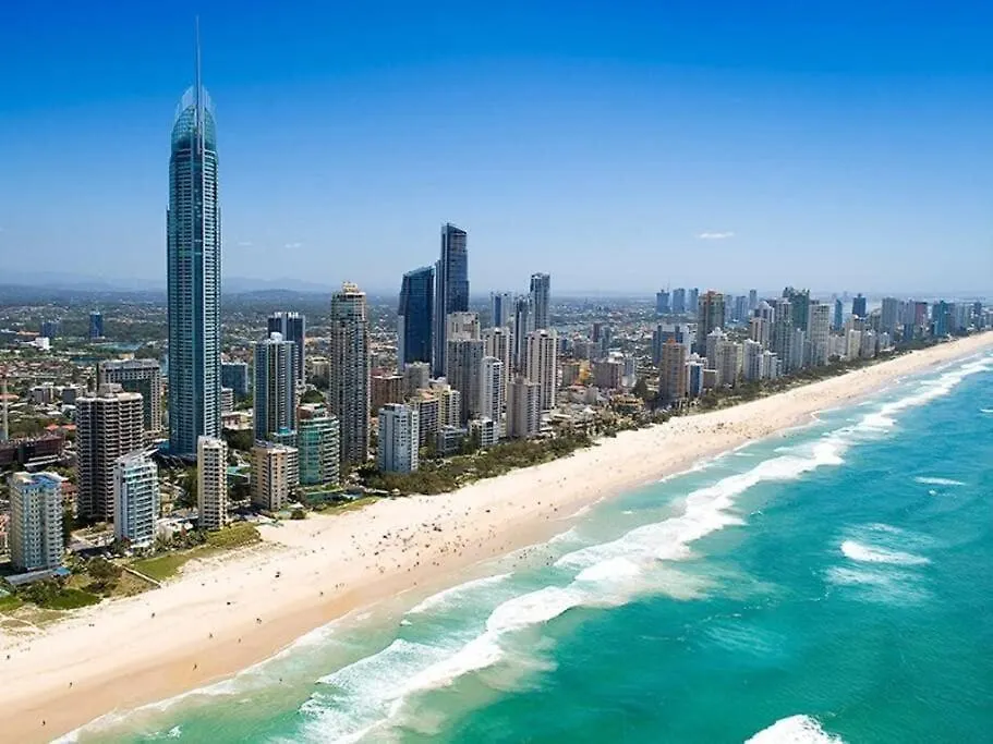 Just A Stone'S Throw To The Beach Brand New 2Br Gold Coast